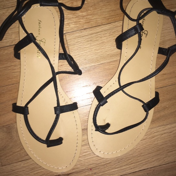 Lace up sandals - Picture 3 of 5